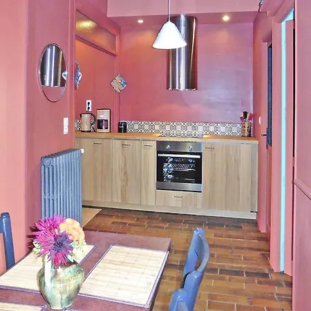 In Normandy Near Pebble Appartement