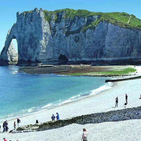 Appartement In Normandy Near Pebble